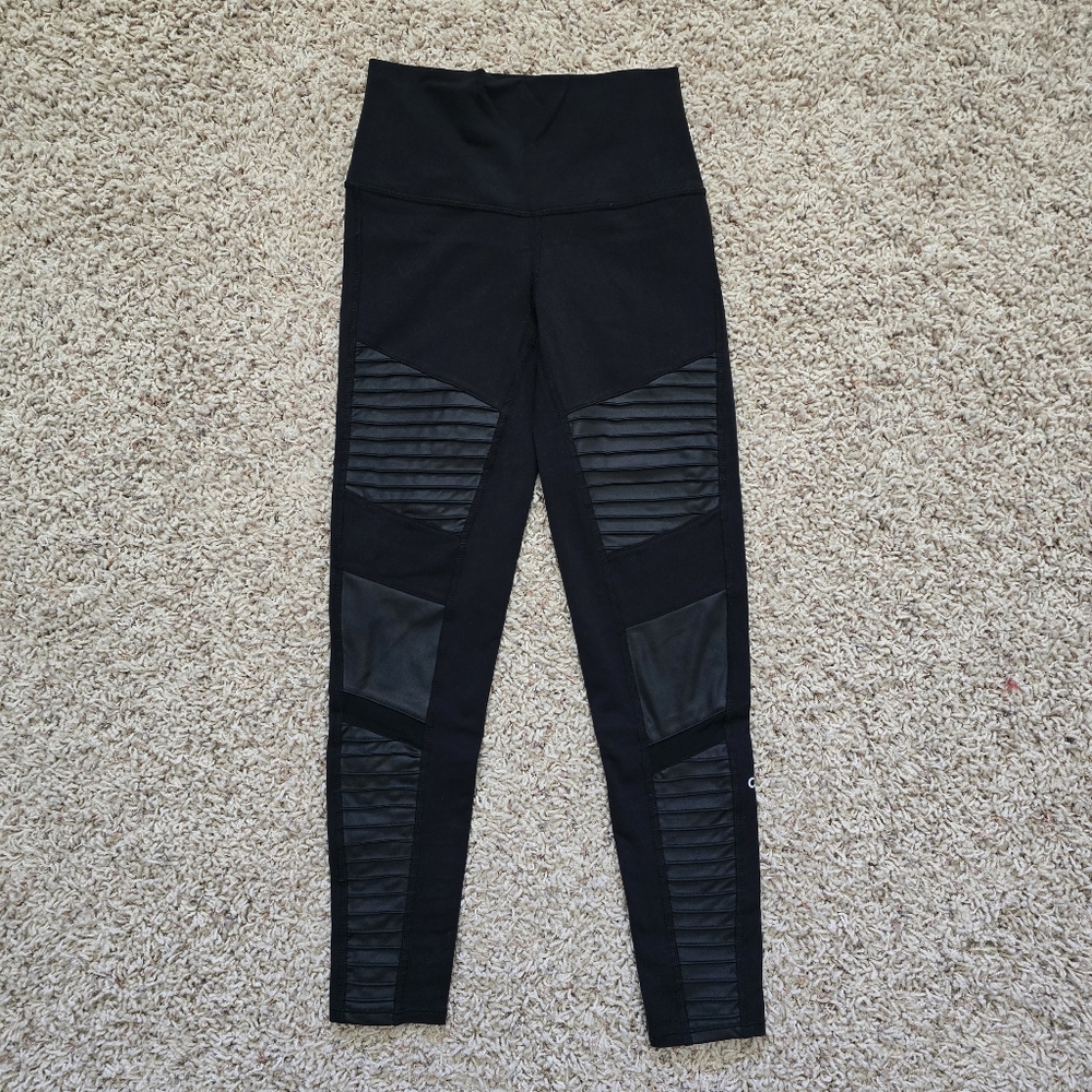 Alo 7/8 High-Waist Moto Legging Black High-Waisted Leggings - XS - Picture 7 of 16